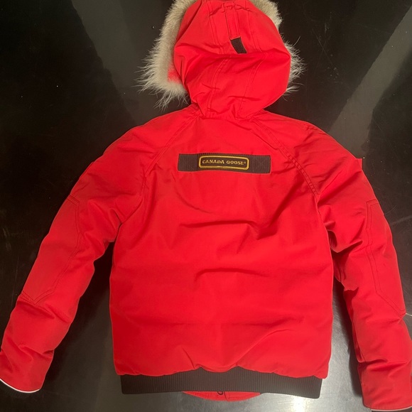 Canada Goose Bomber - Picture 2 of 3